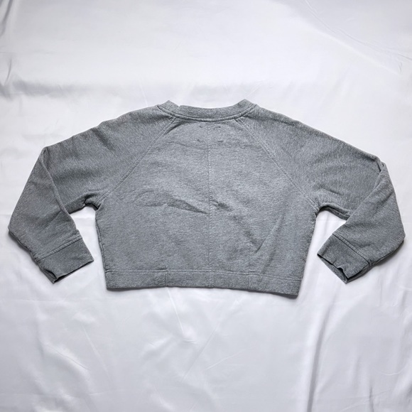Sunday Best | Grey "Rebellious" Cropped Sweatshirt - Picture 9 of 12
